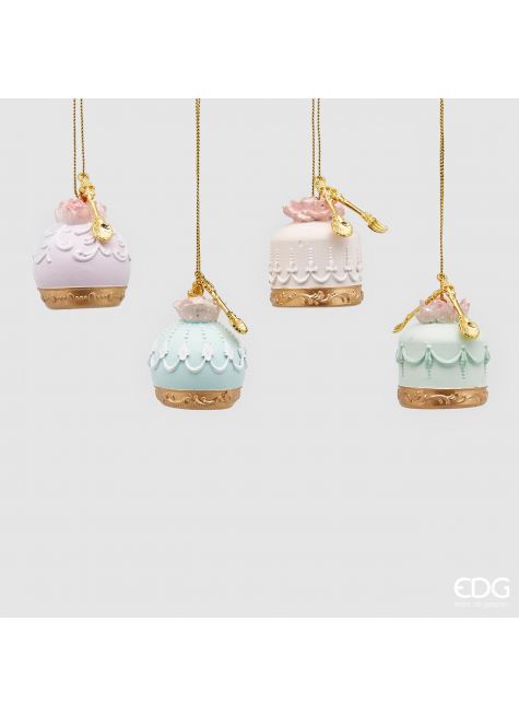 Новогодняя игрушка Тортик